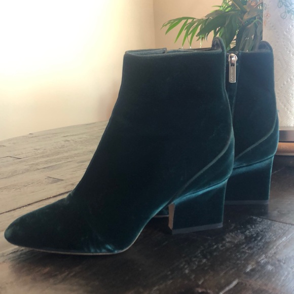 Jimmy Choo green velvet ankle boots size 35.5 - Picture 2 of 16